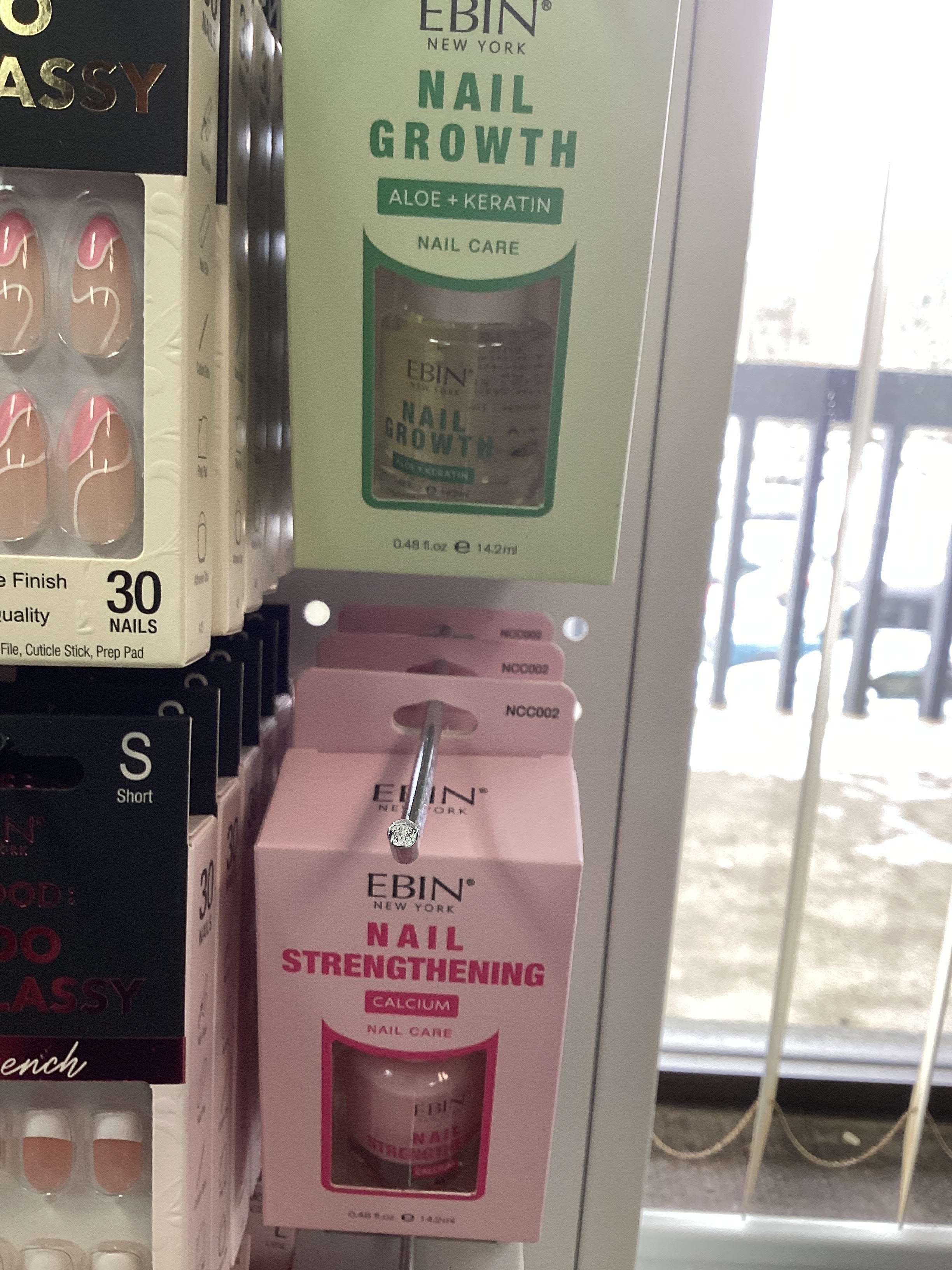 Ebin nail care